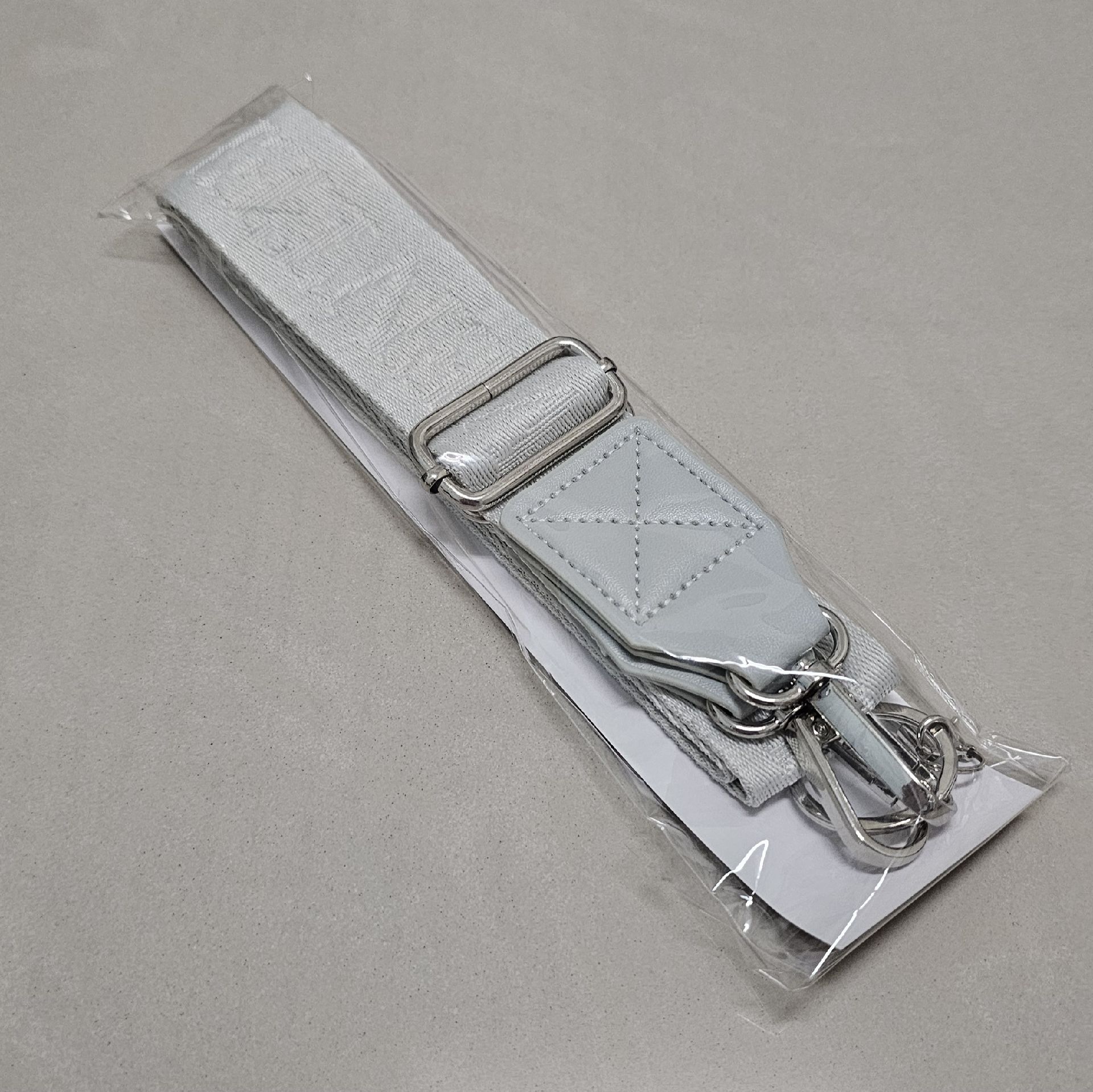 背帶 FOLLOW AGAIN TO JAPAN