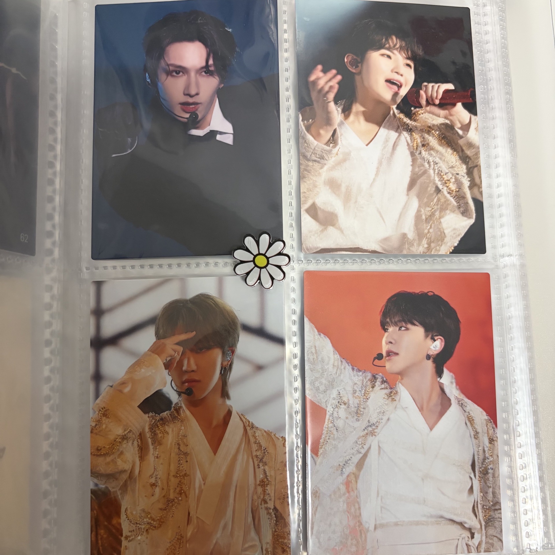 Follow Fellow 展覽卡包卡