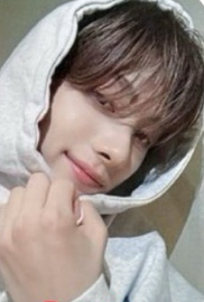 迷四帽踢特典（需要多帶一張）