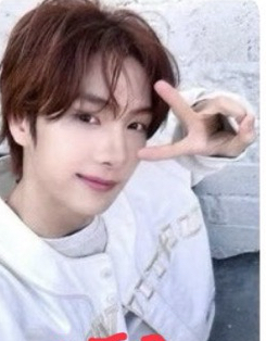 25首爾場隨機卡自拍