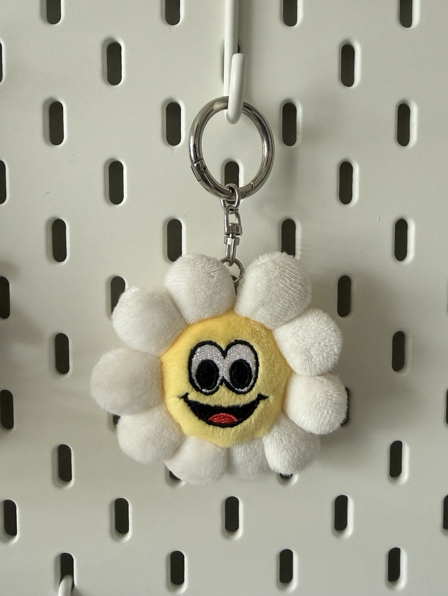 follow again場週吊飾🌻