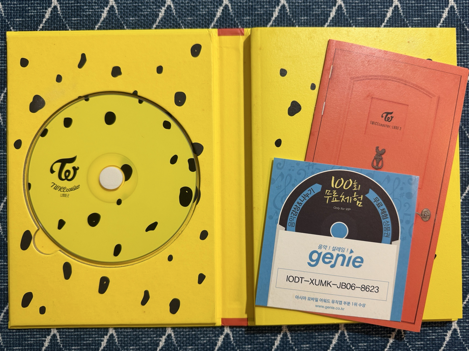 TC:L2 黃版（空專含歌詞本、序號）