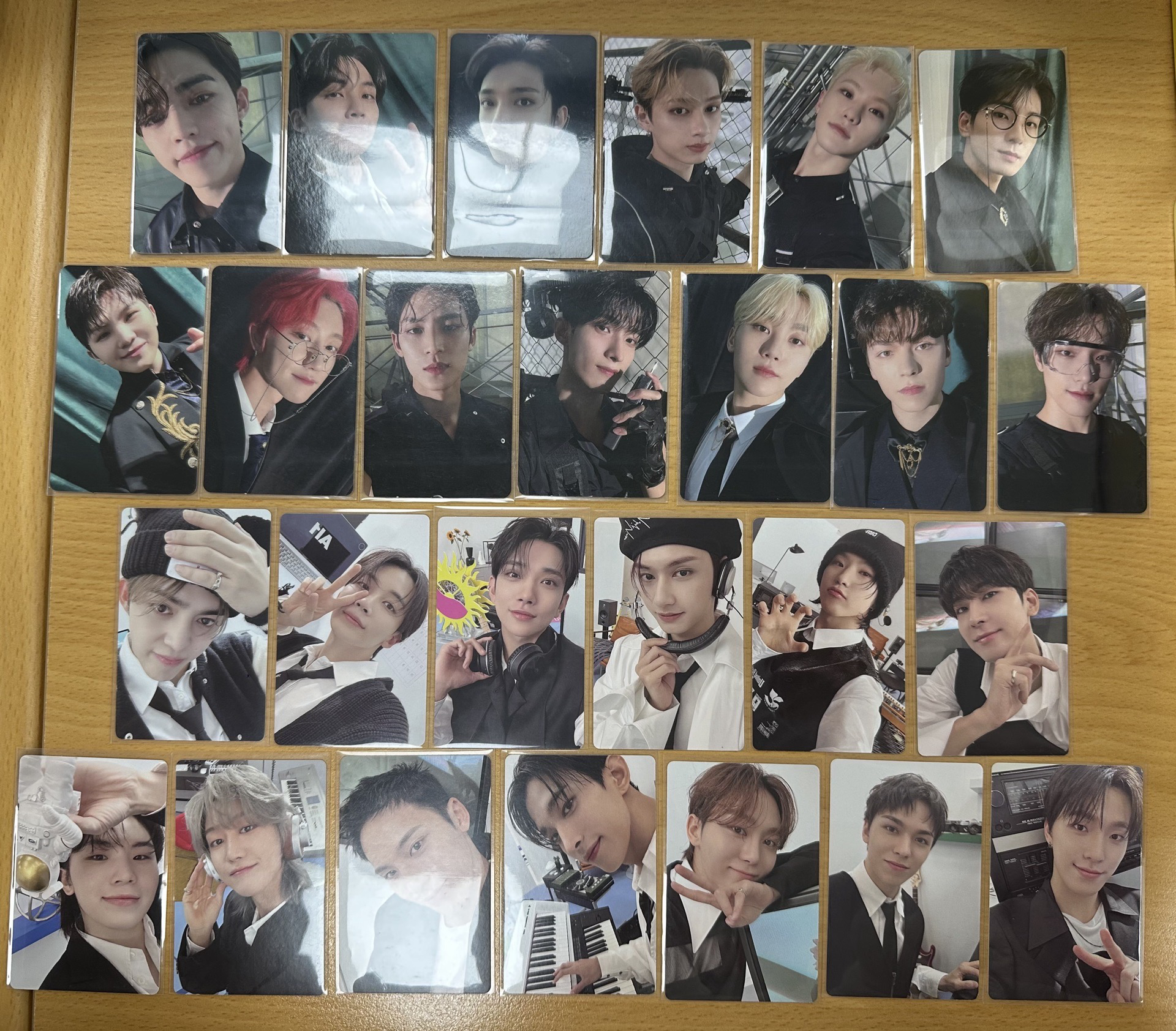 SVT 七期會員自拍卡+粉版精選專固卡（套）