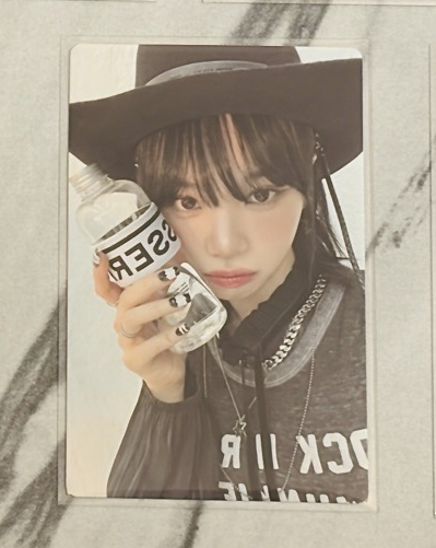 采源🐯UNFORGIVEN COMPACT版 專輯小卡