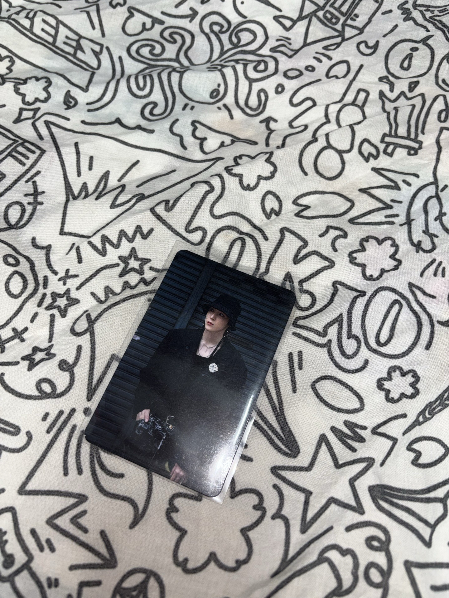 潤浩 戴帽子沒看鏡頭