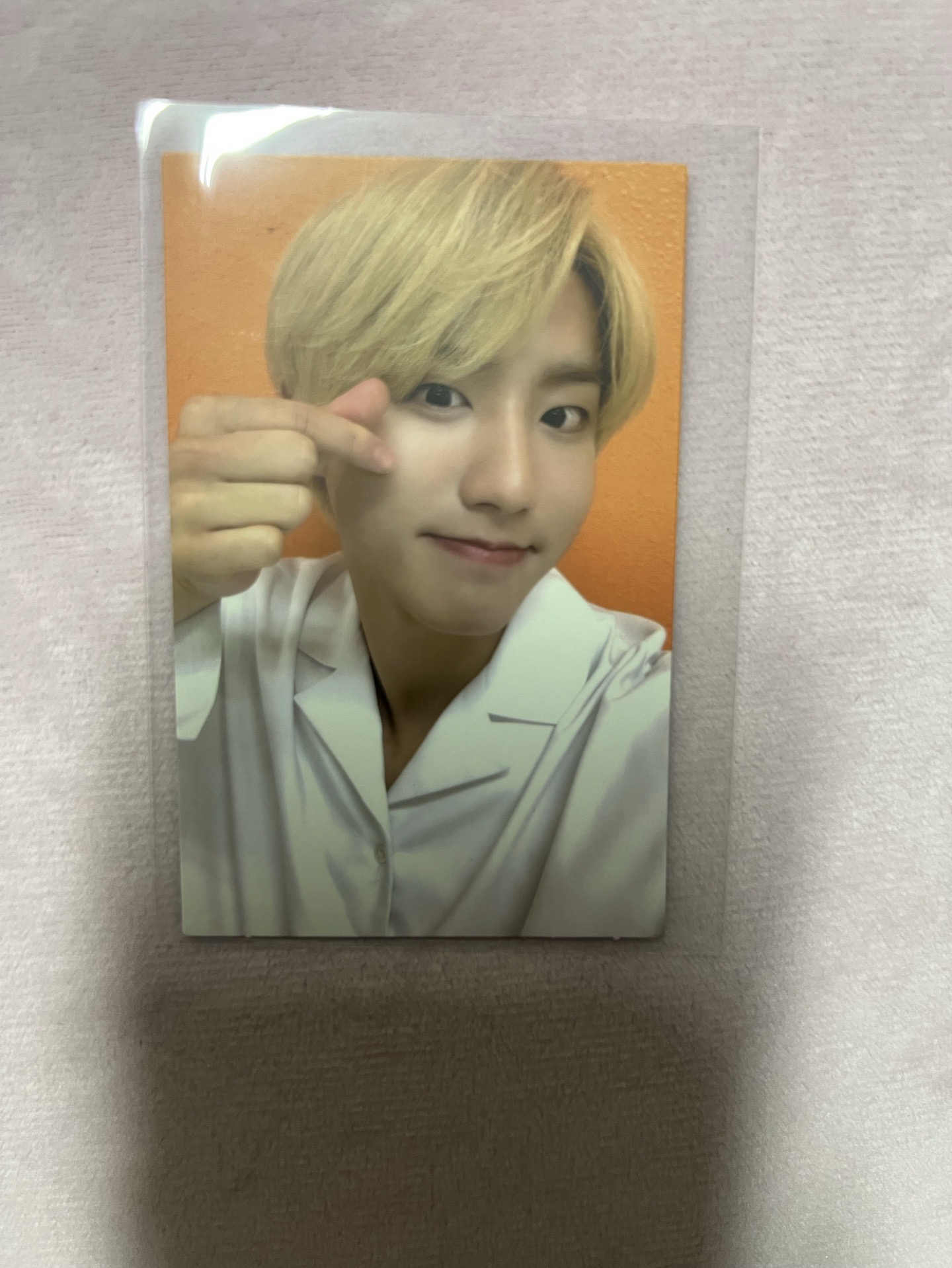 他是雙面！超可愛😻