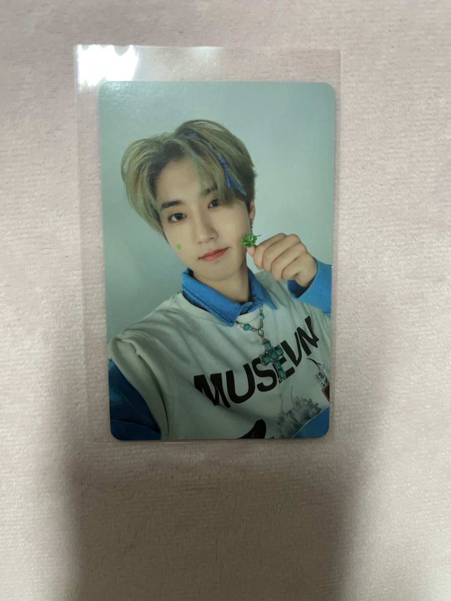 小城讓你搶票順利，卡背也有小城喔