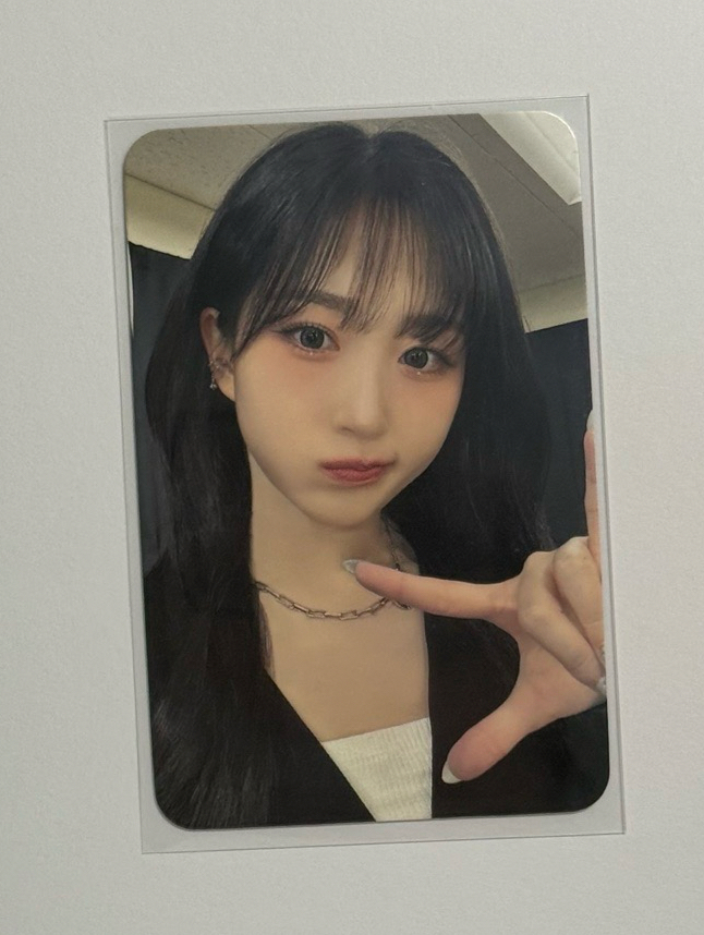 nmixx 吳海嫄 on嫄 小卡