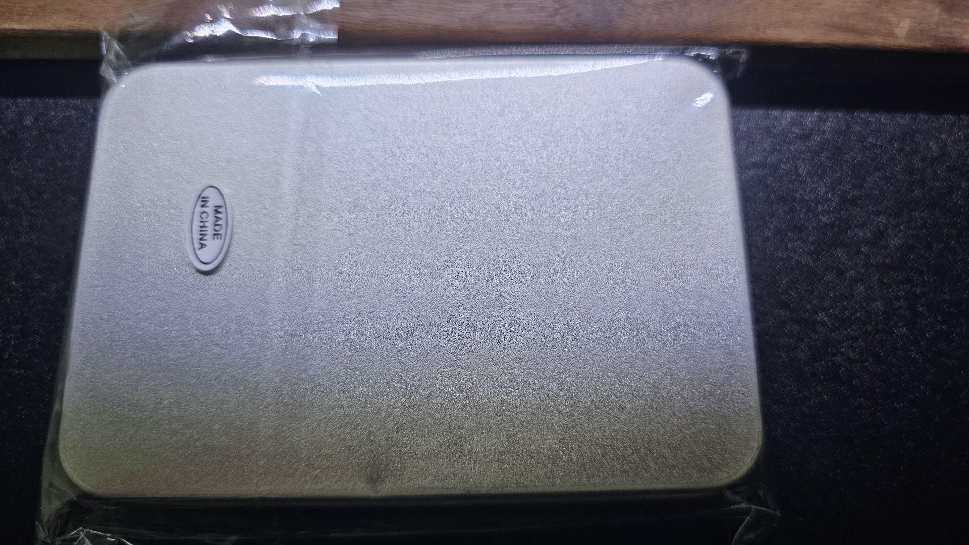 【QWER】 SIGNED PICK SET 撥片 鐵盒組