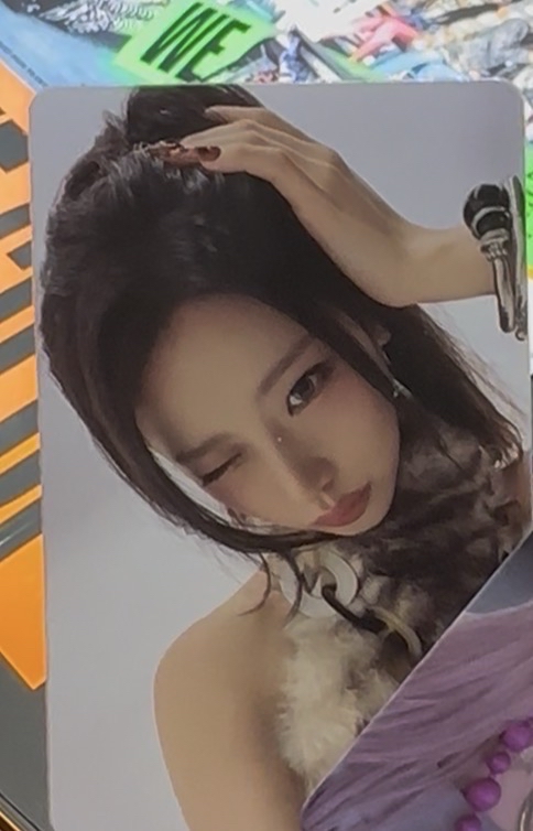 剛出爐～ 美版hello82 露卡