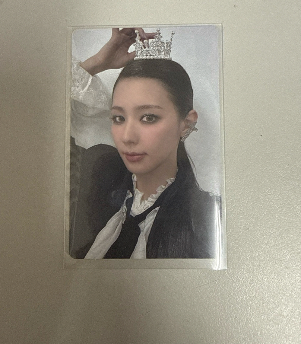 I-DLE Miyeon solo2專卡