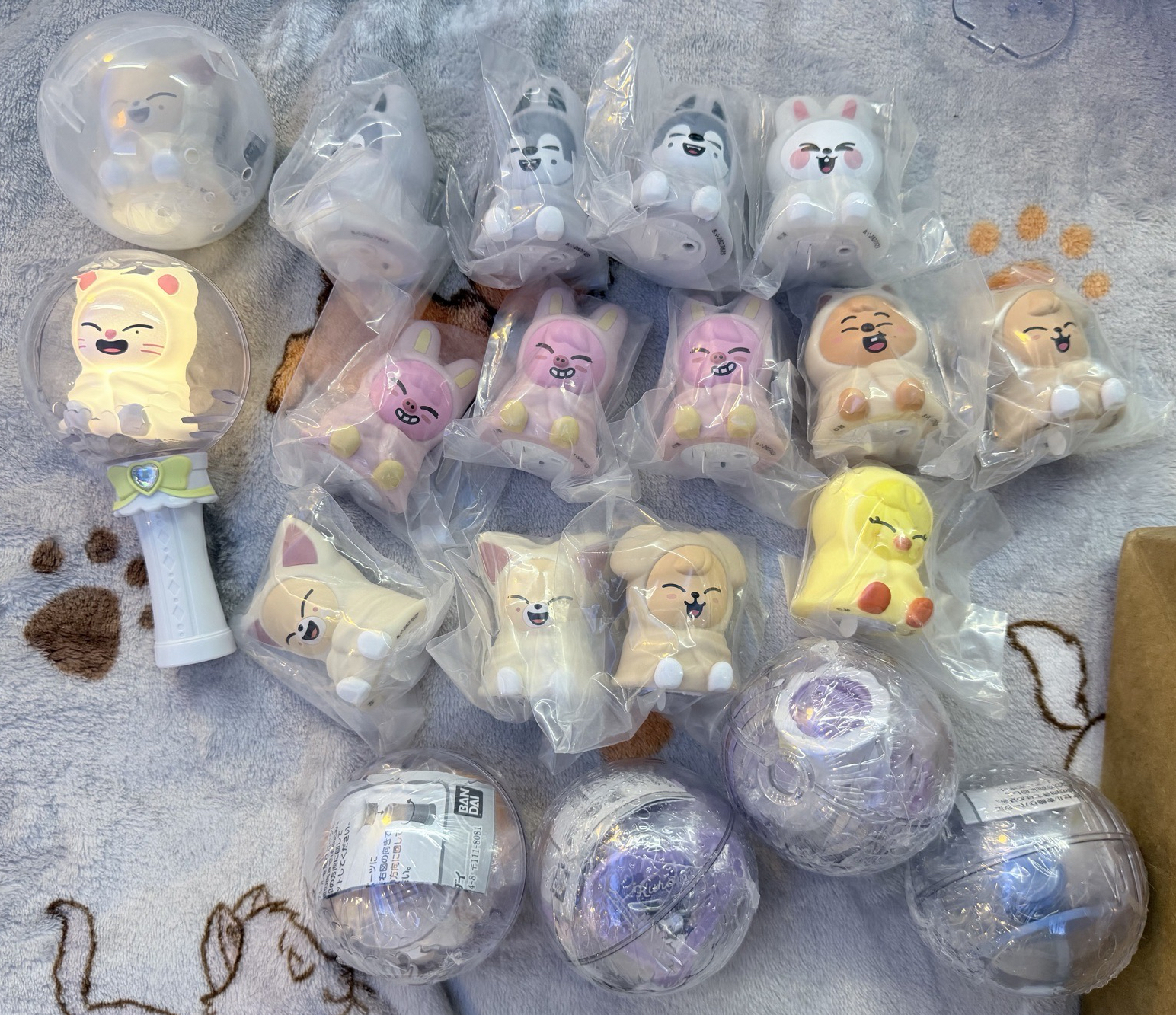 Stray Kids 全新發光夜燈扭蛋 有殼有紙