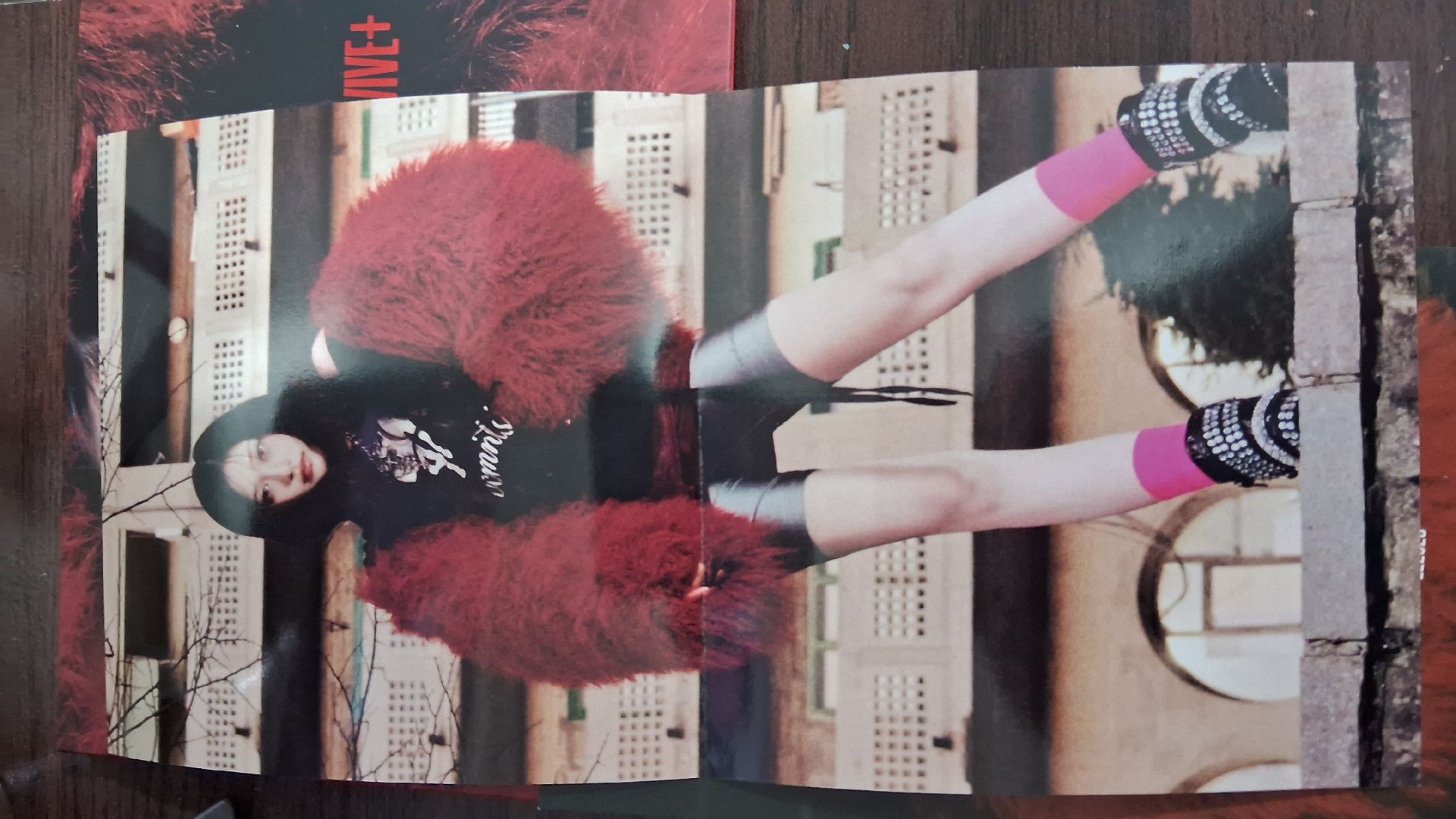 瑞單封+明信片+海報+兪真專卡