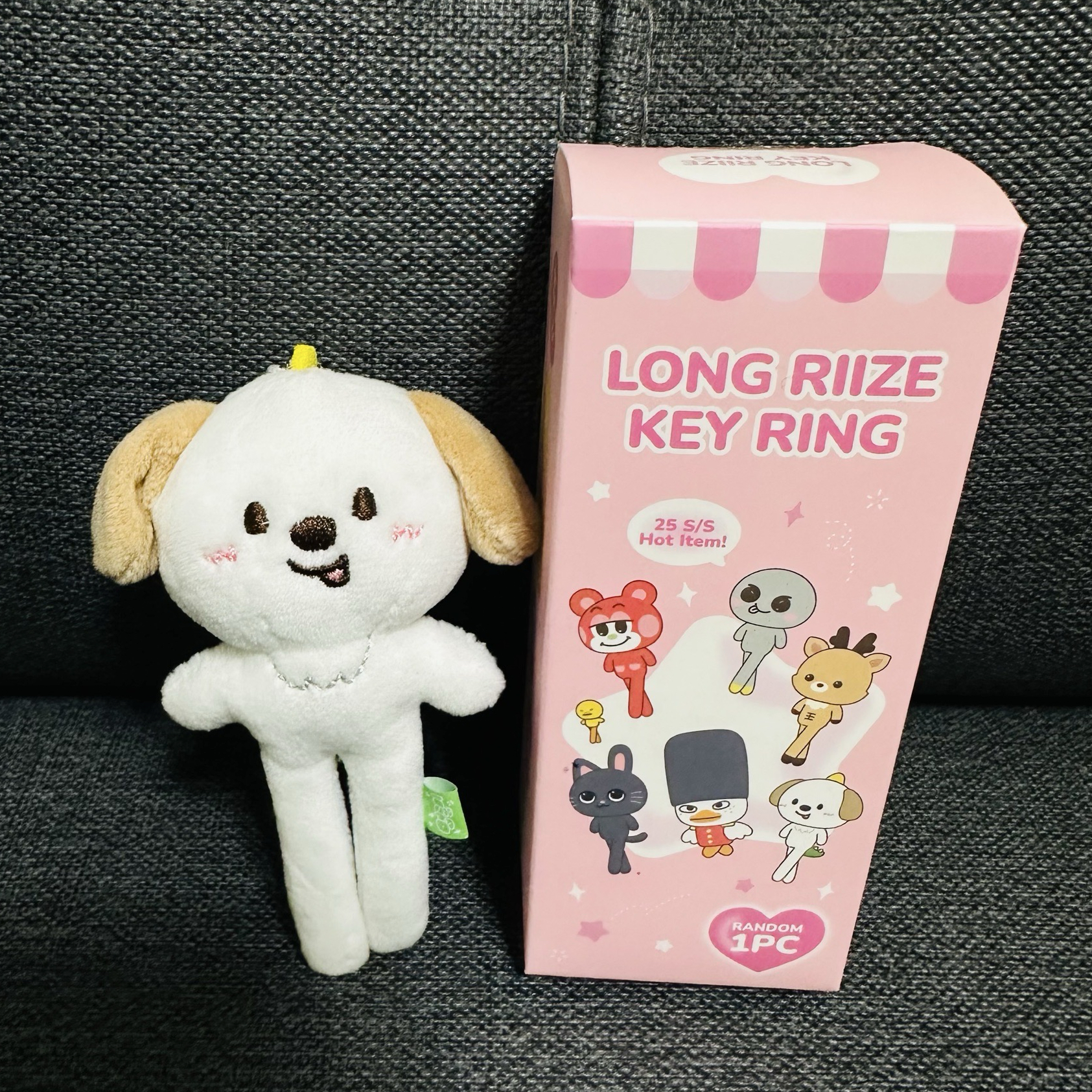 Anton 長腿狗龍🦵🦕 需多帶專輯