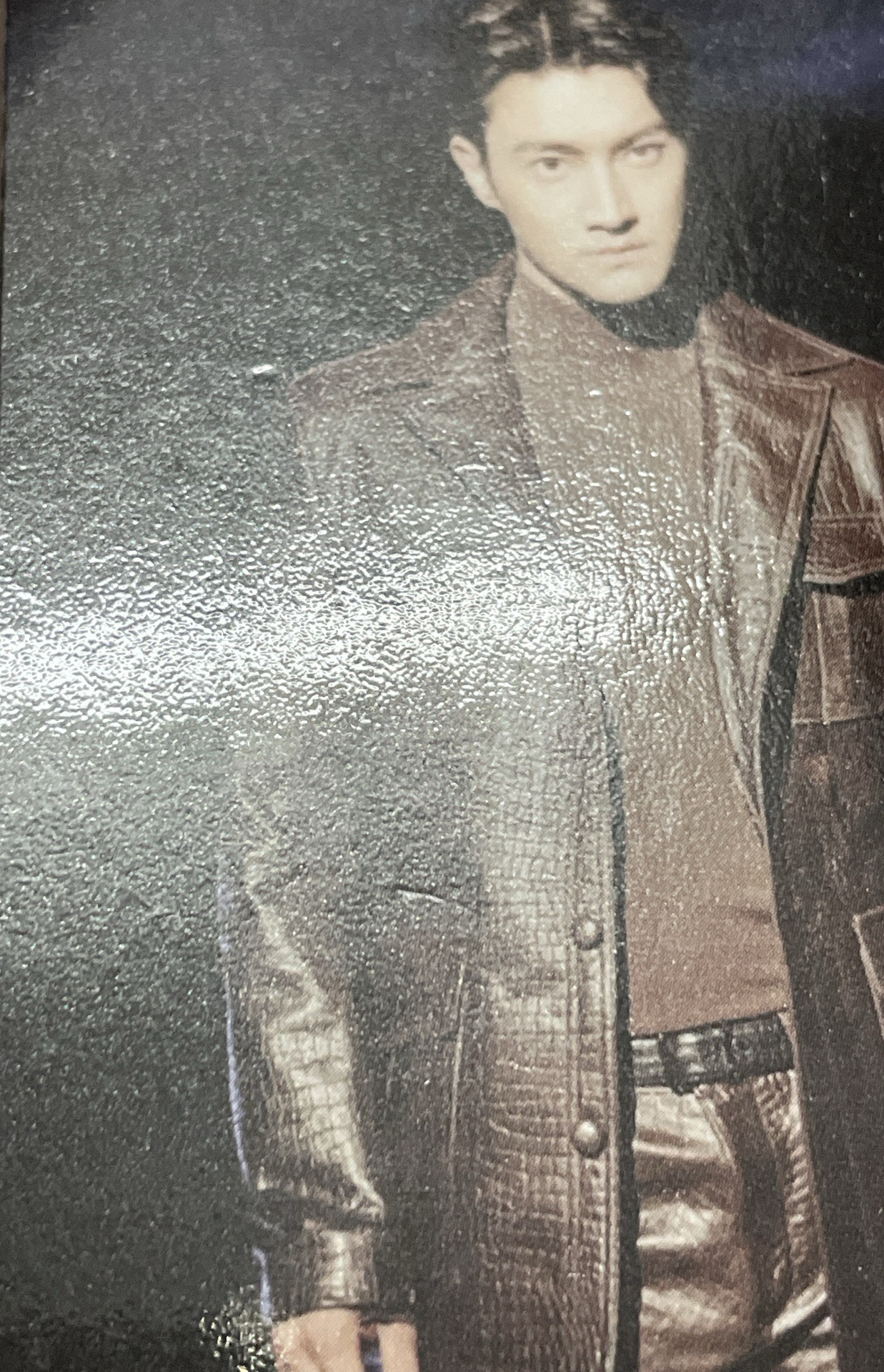 第九張正規改版專輯《TIMELESS》專輯卡/始源