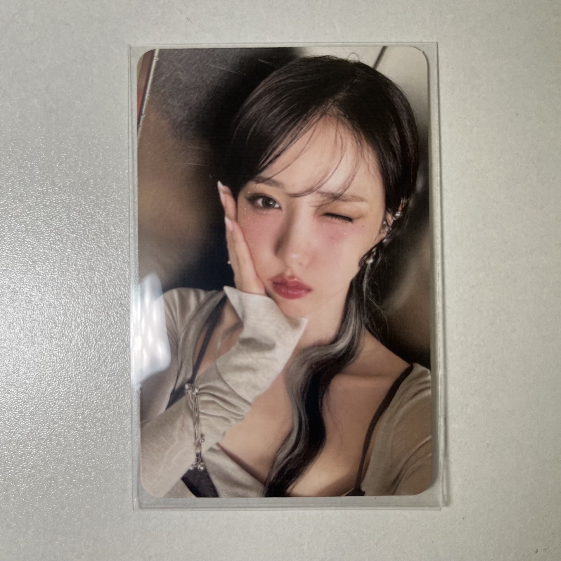 VIVIZ🦋 SINB 專輯卡