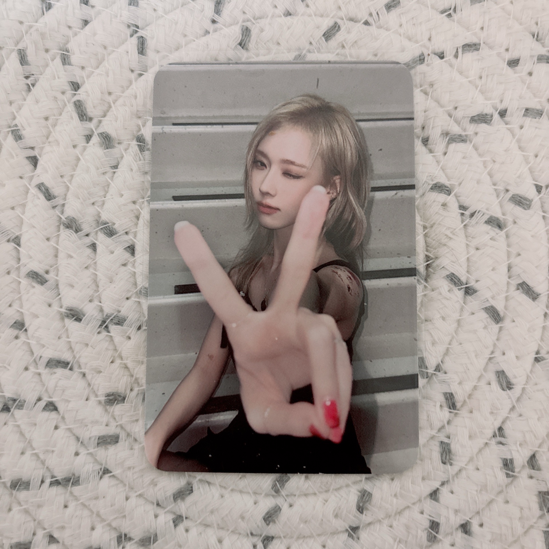 Winter 金旼炡 Whiplash 滿額卡