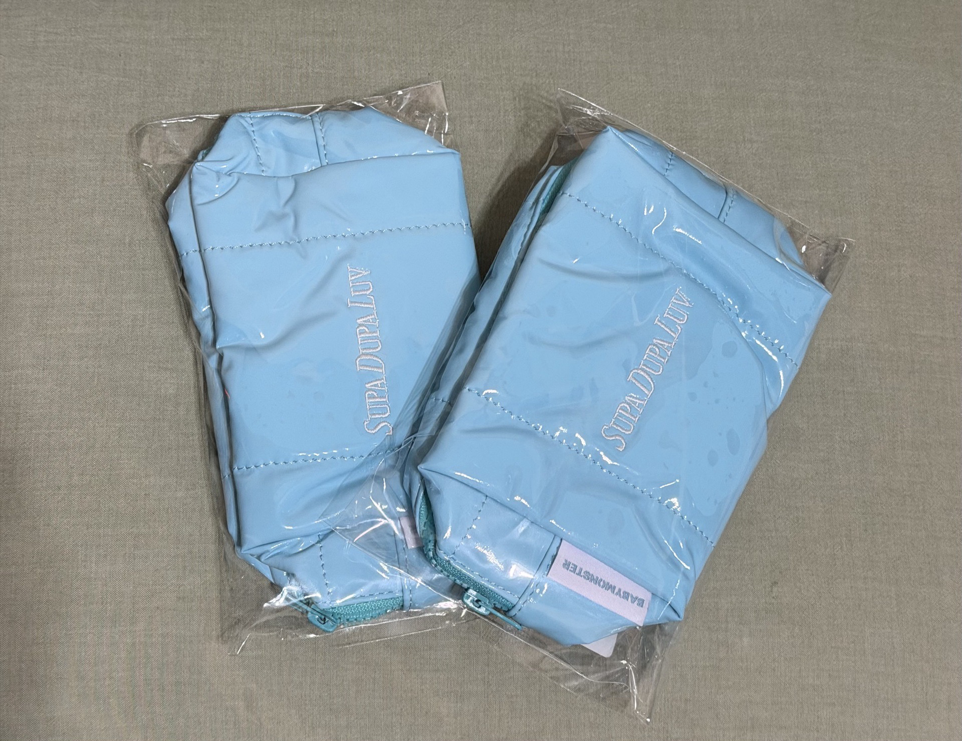 (現貨)SUPA DUPA LUV化妝包 無小卡