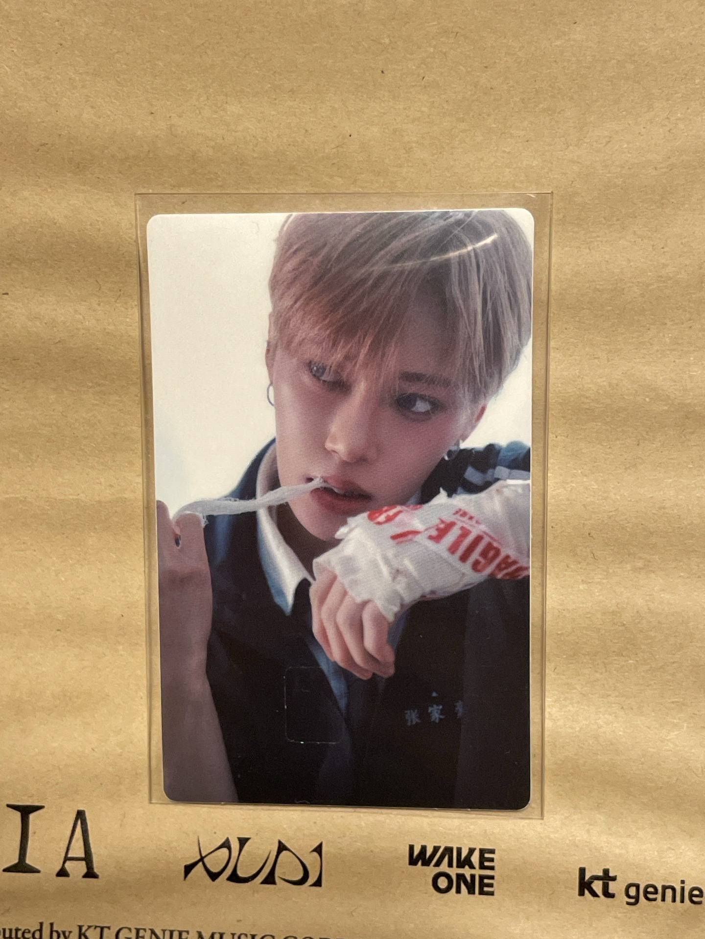 ald1張家豪黑版+白版+單封貼紙