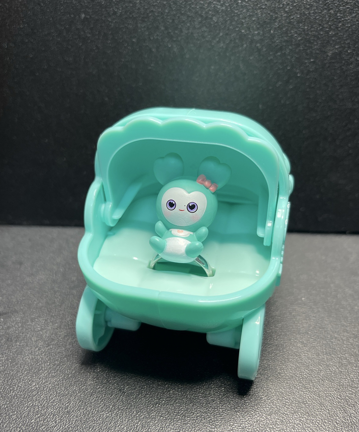 萬代扭蛋 擺件 嬰兒車 mina