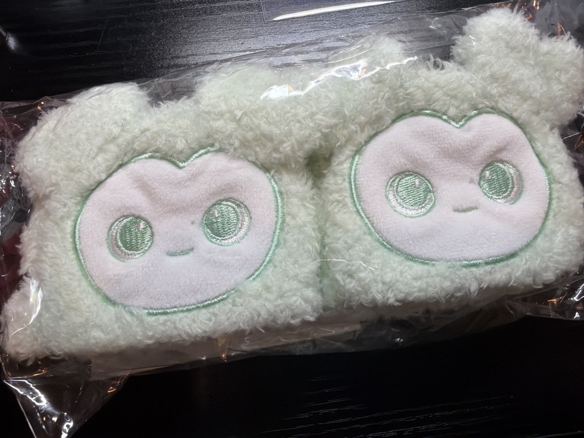 Twice 六巡運動護腕