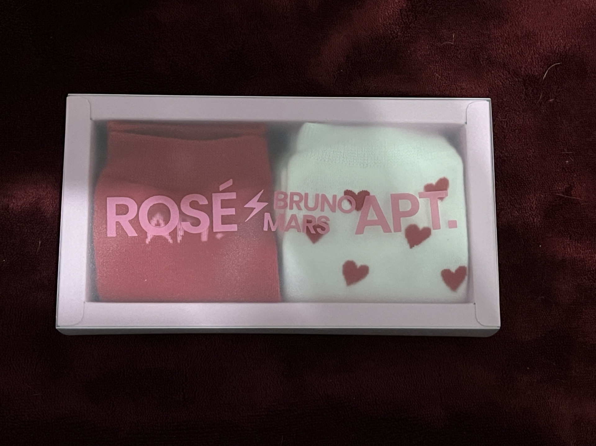 Brisbane ROSE 快閃週邊 襪子組+APT小卡