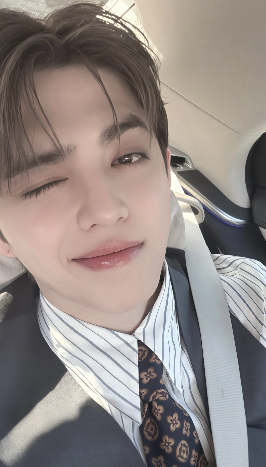 喆卡區（專卡區）