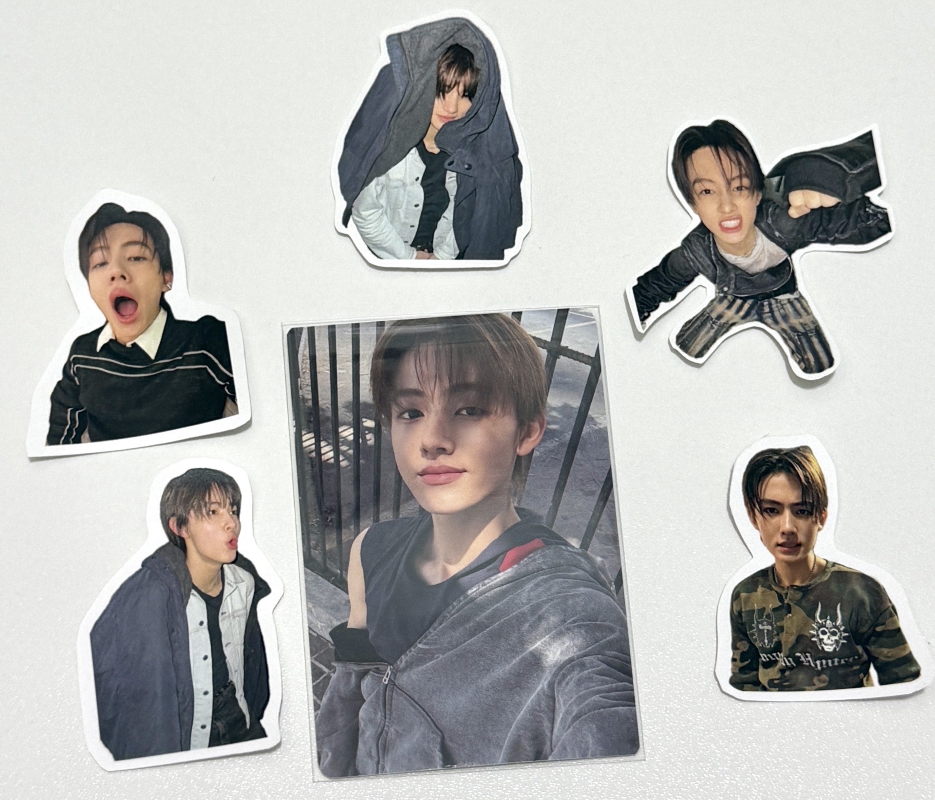 嚴公主的黑膠卡 黑膠玹 現貨飛機盒無酸卡套24hr出