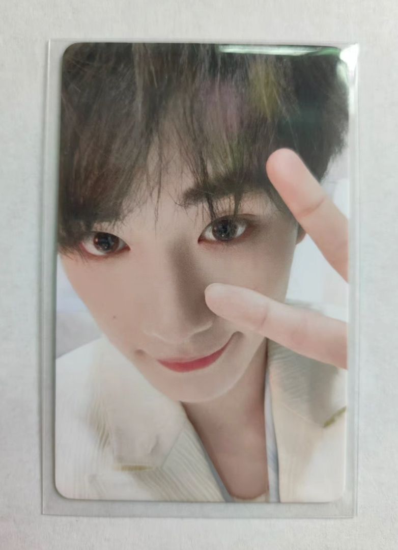 丁程鑫三專小卡