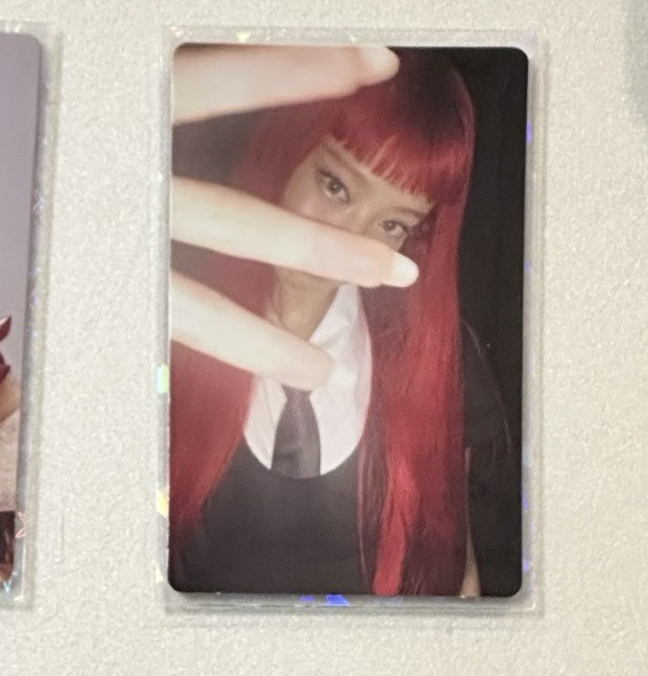 Ruby 專卡妮妮（紅髮伸手）