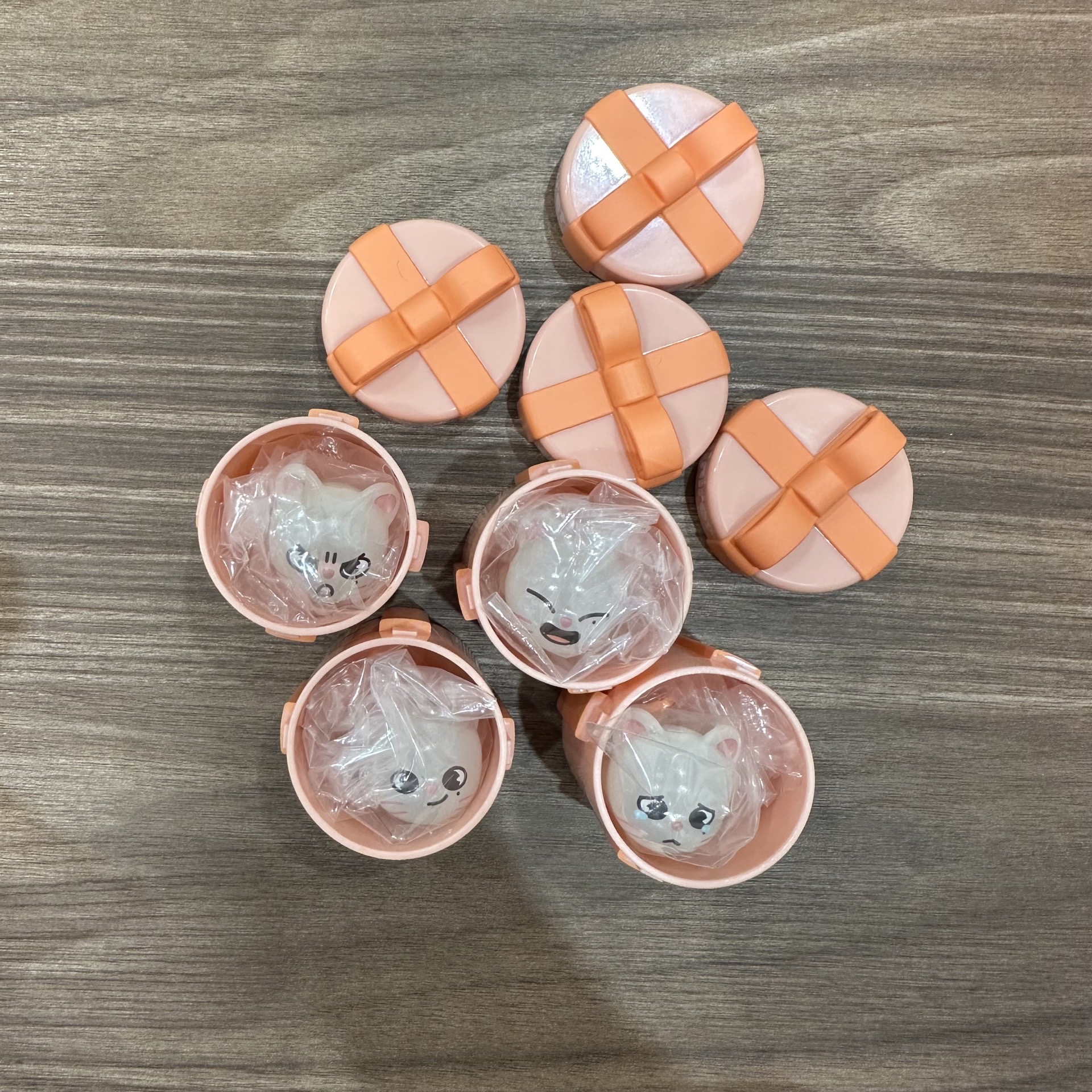 萬代 扭蛋戒指 禮物盒 🦊 🥟