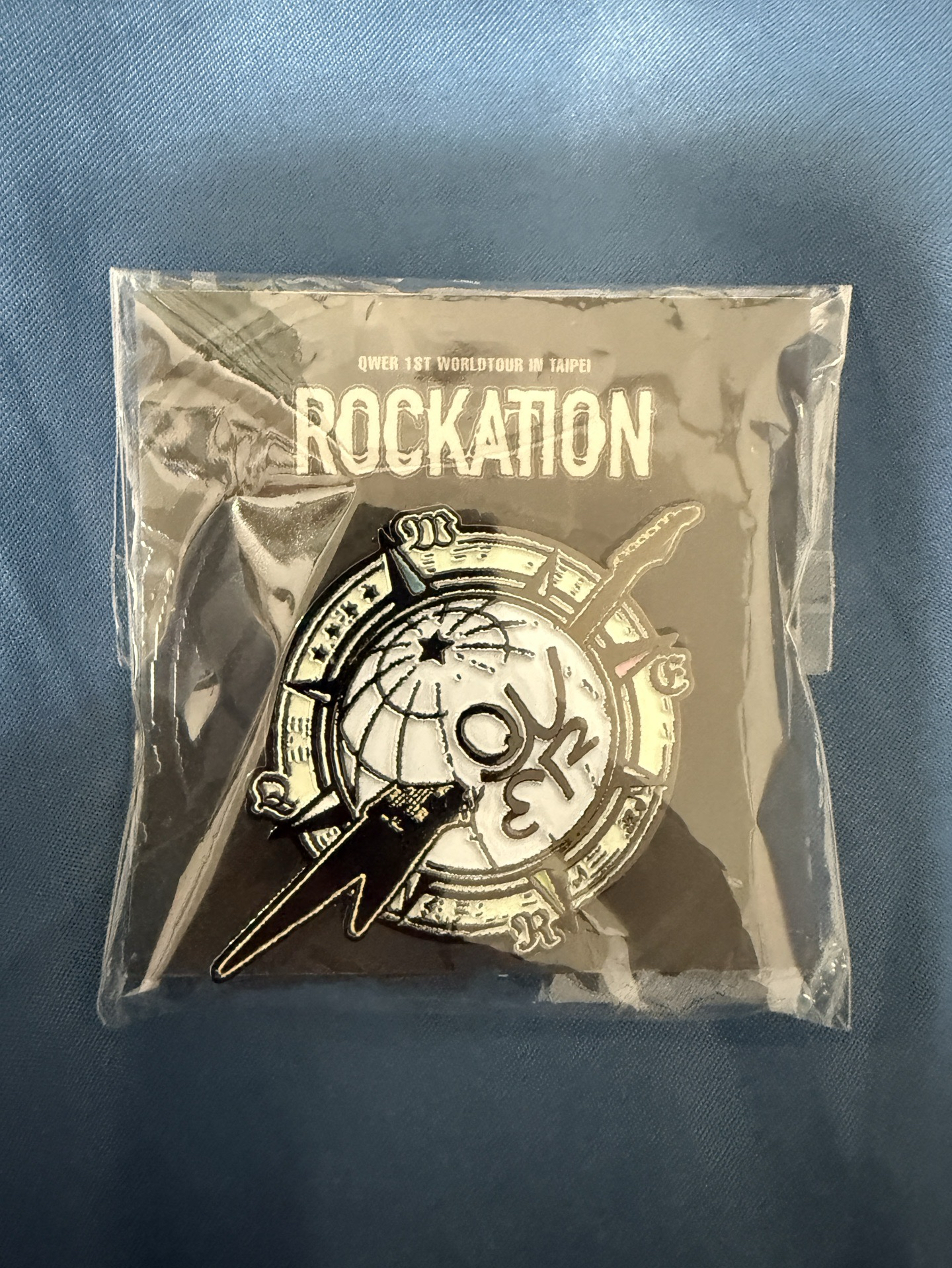 QWER一巡台北場徽章