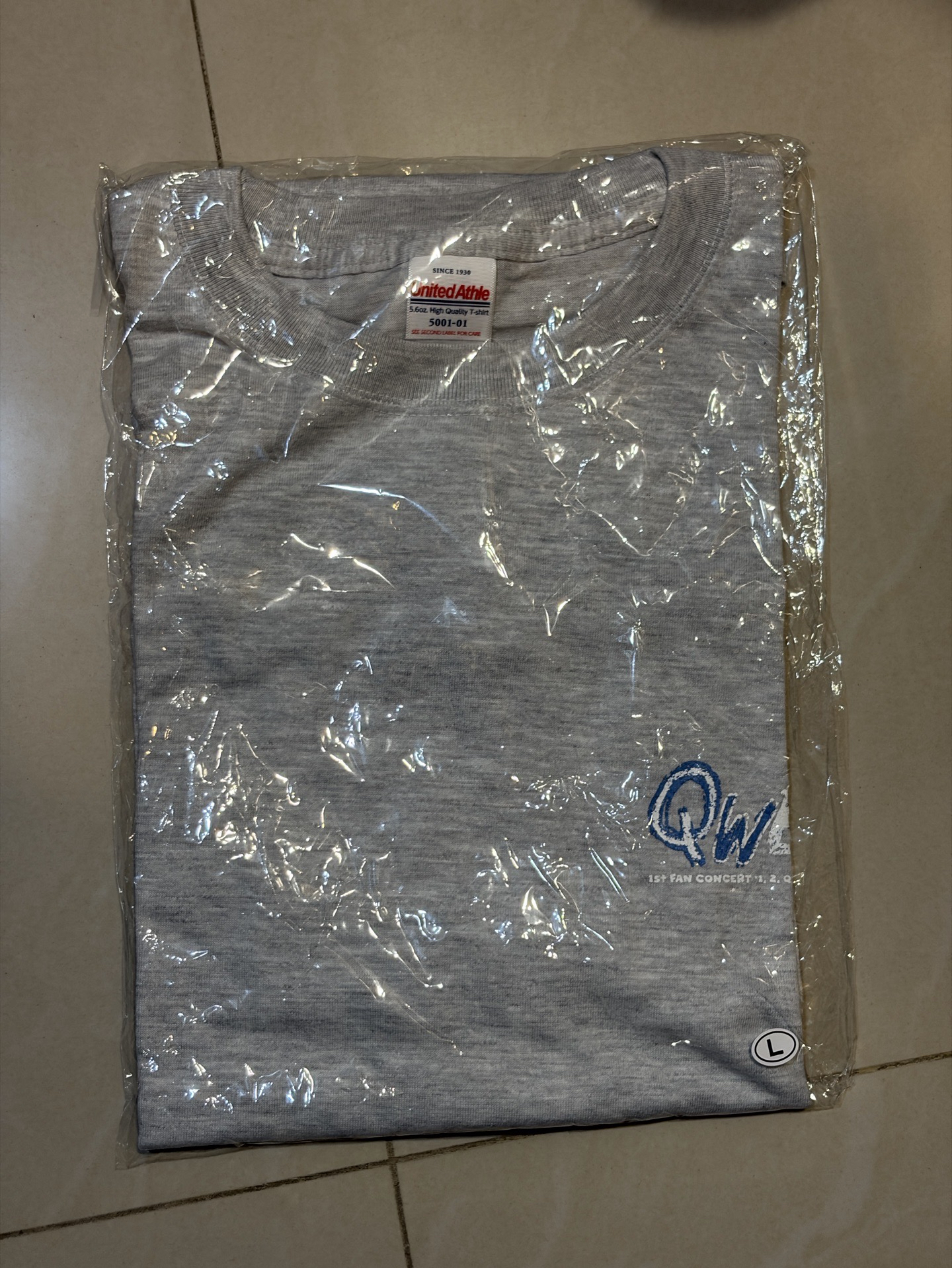 1,2 QWER 東京場 T shirt