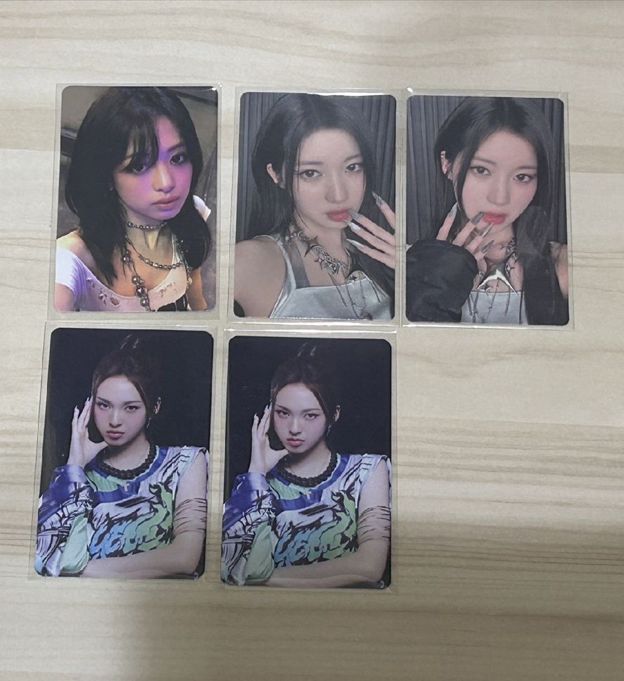 【雅賢韓背】一家三口填卡冊小盤