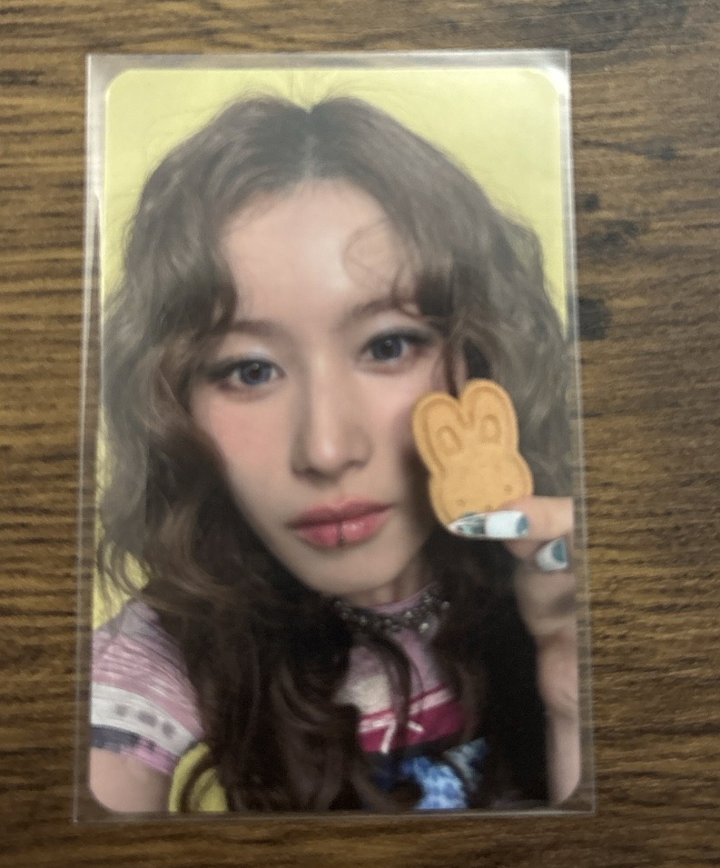 餅乾SANA💜正規四 SW團封 預售特典卡 