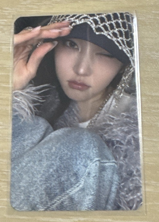 FAMOUS pst 幸運卡 