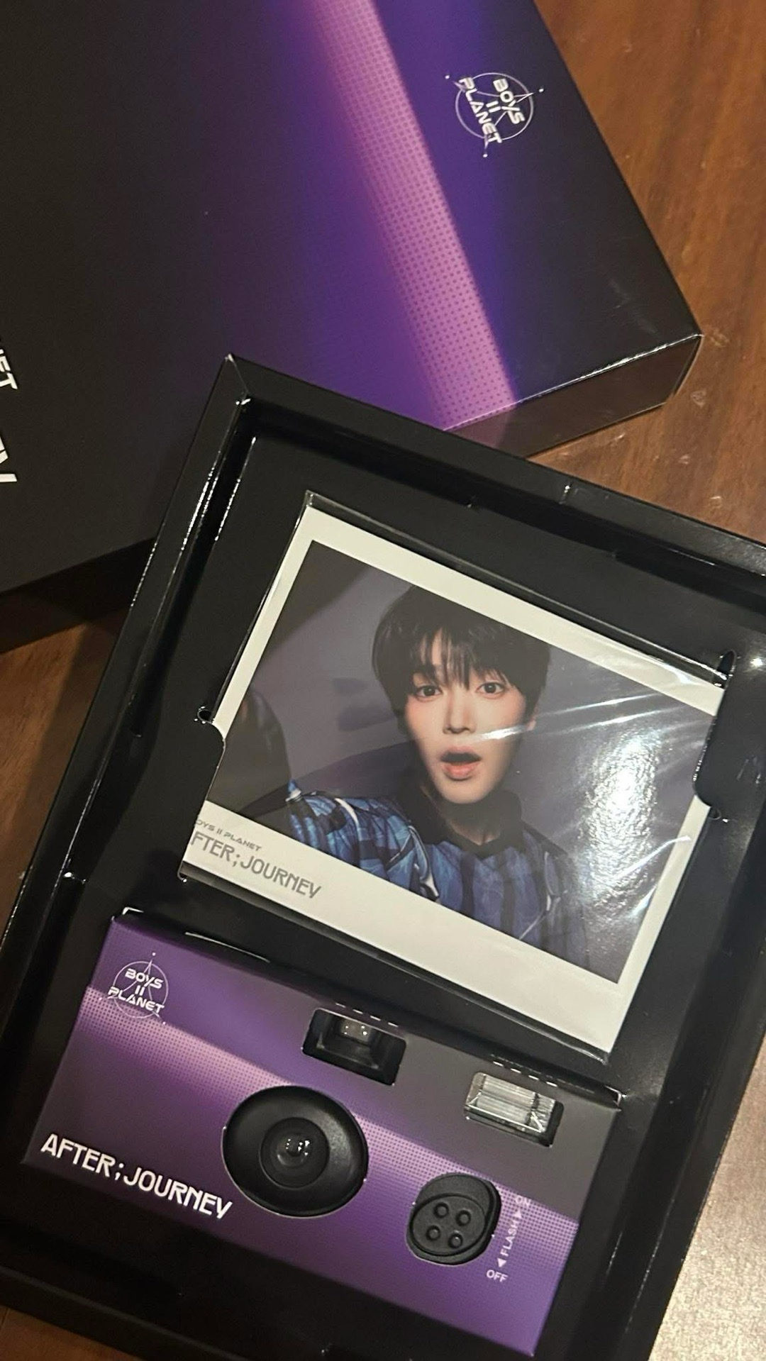 小卡+相機兩圖一起售