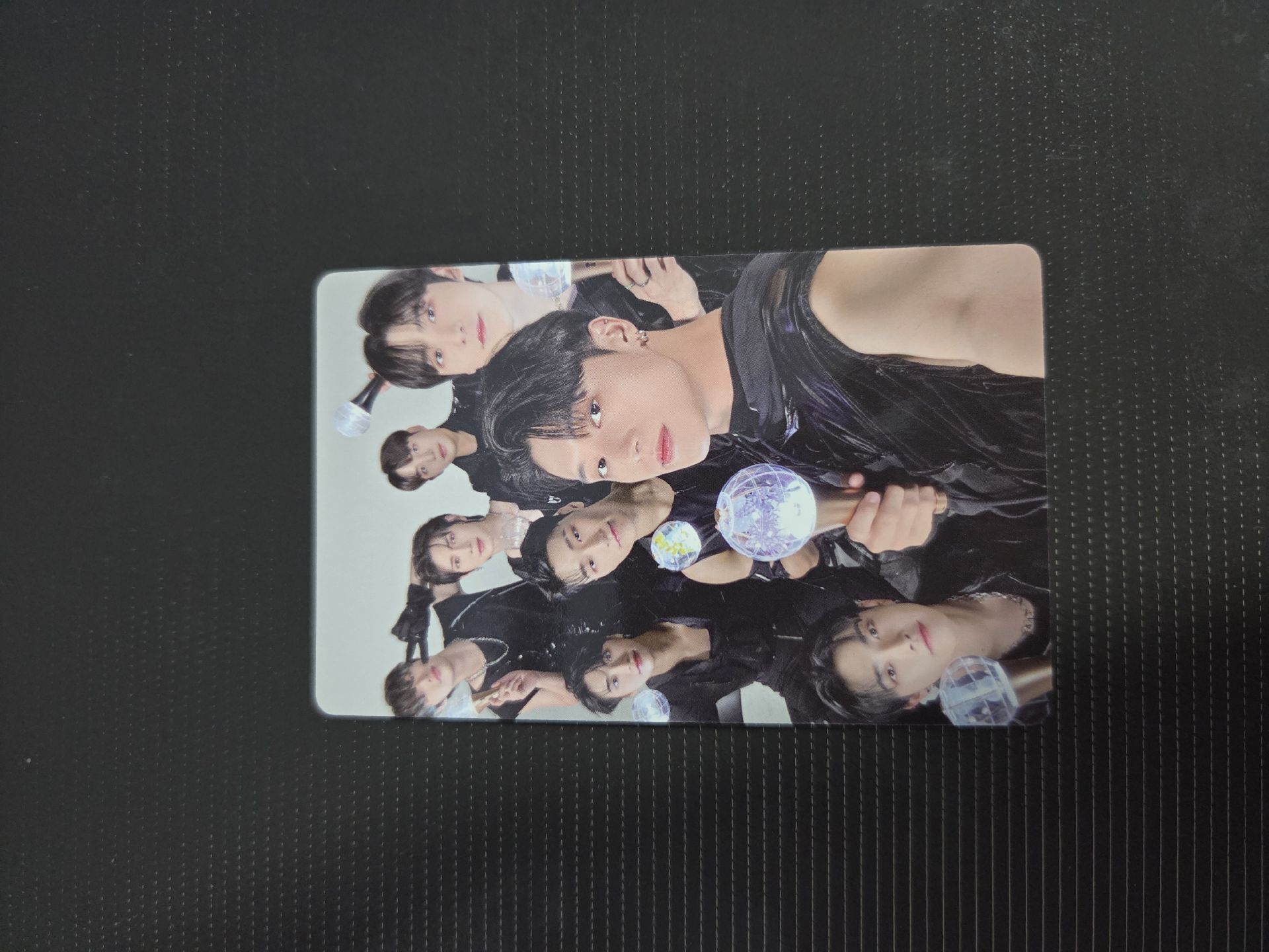 ATEEZ 手燈卡