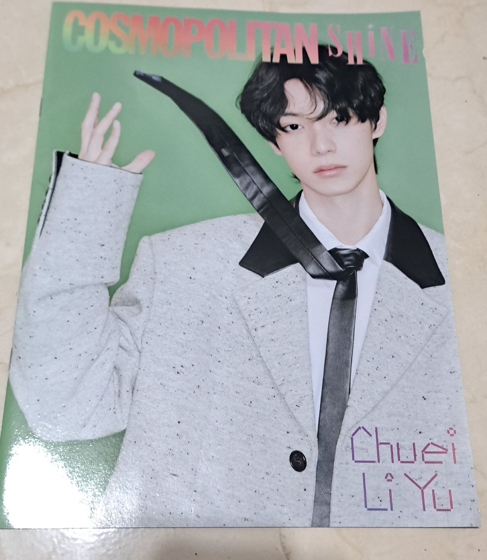  綁雜誌 COSMOPOLITAN 特別刊 