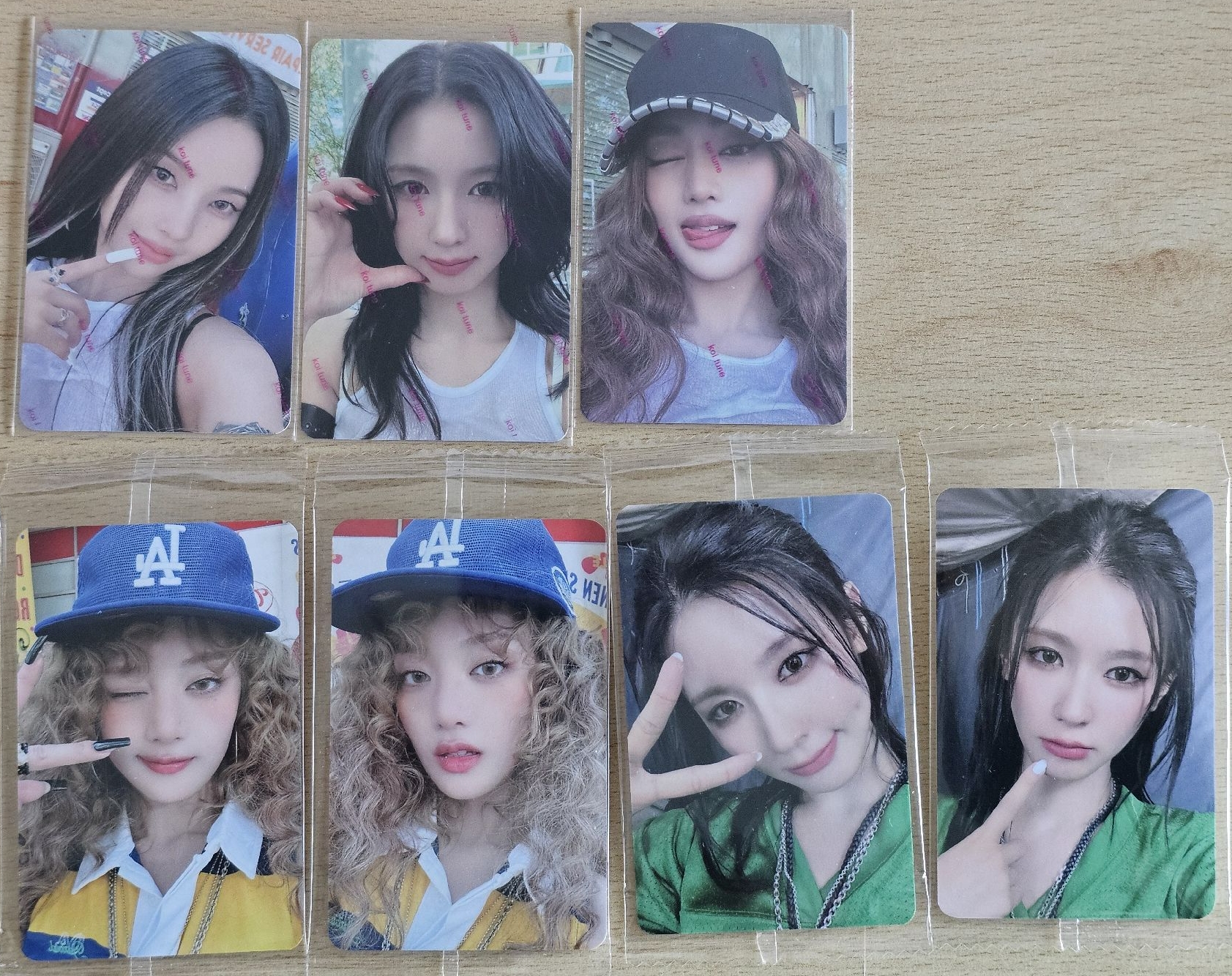 麵妮娟 k4 特典 （手寫手繪卡背