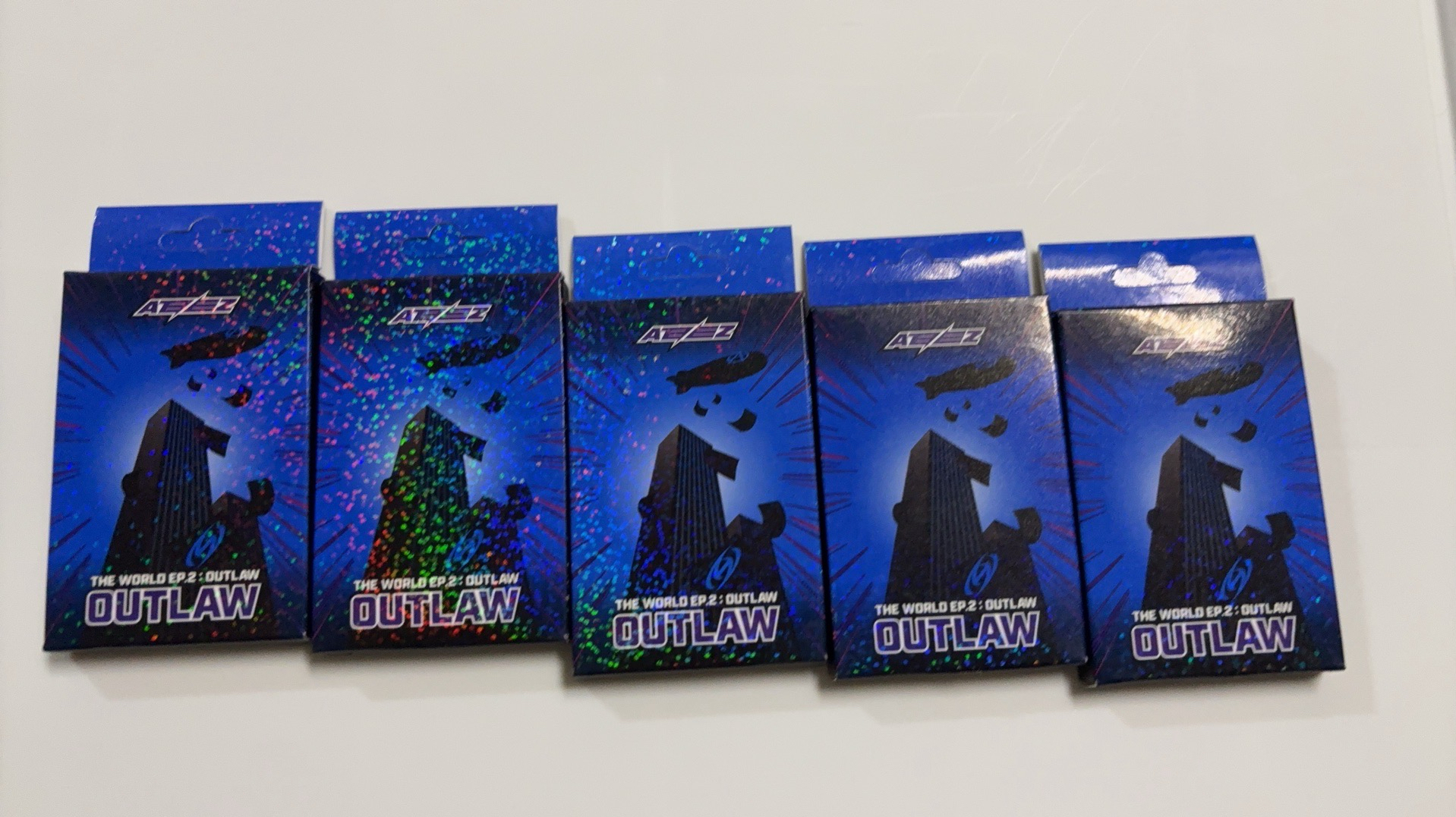 Outlaw 電子專 PLATFORM