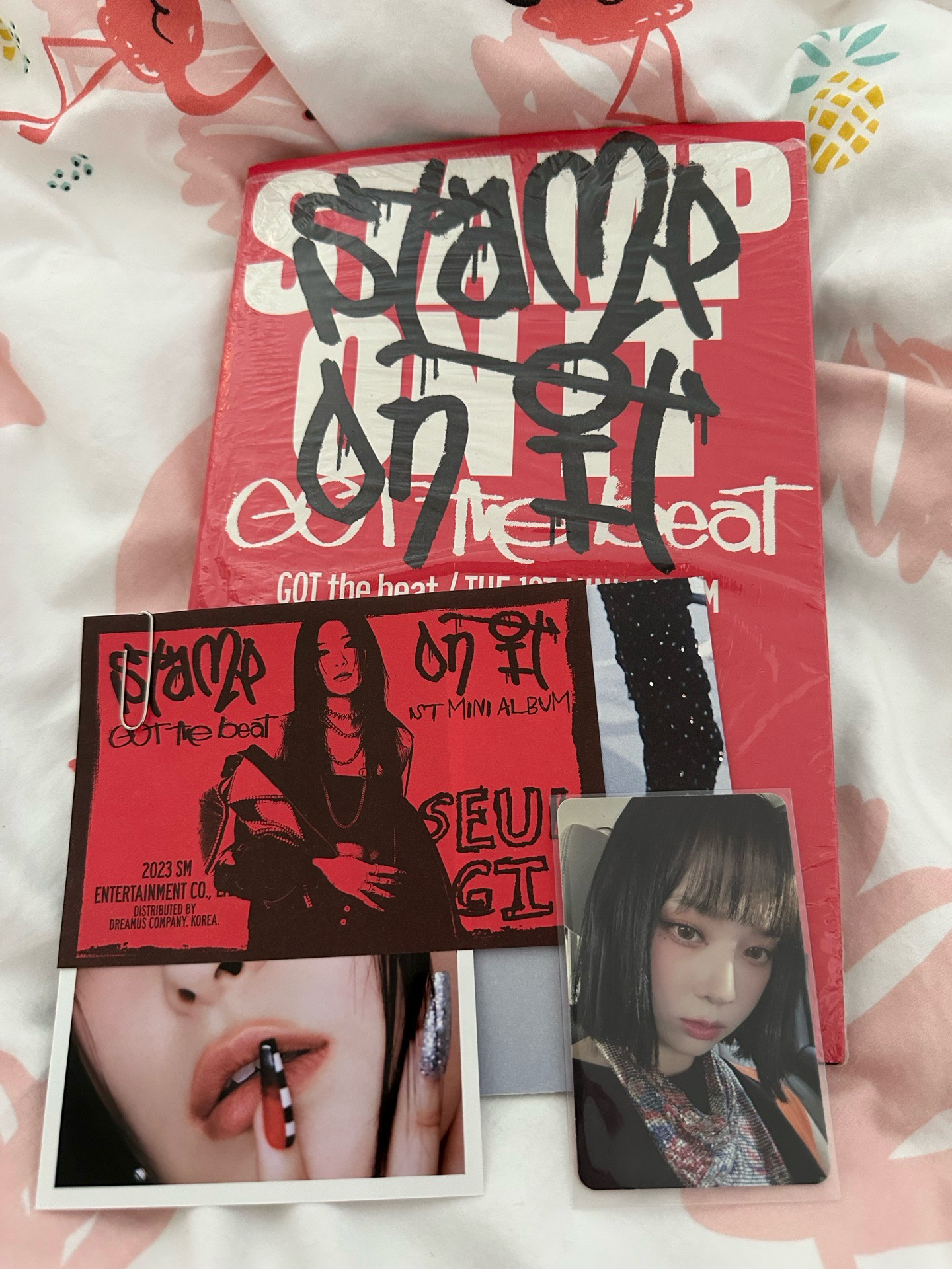 Stamp On It 專輯 STAMP Ver.（已拆全專-專卡冬-照片/海報是瑟琪）