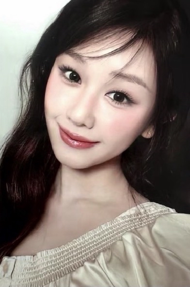 BANILA CO 4.0 代言卡塔