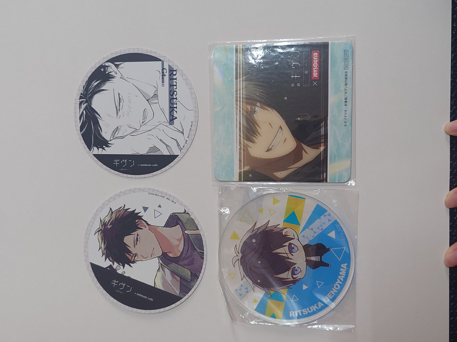 GIVEN咖啡廳紙杯墊