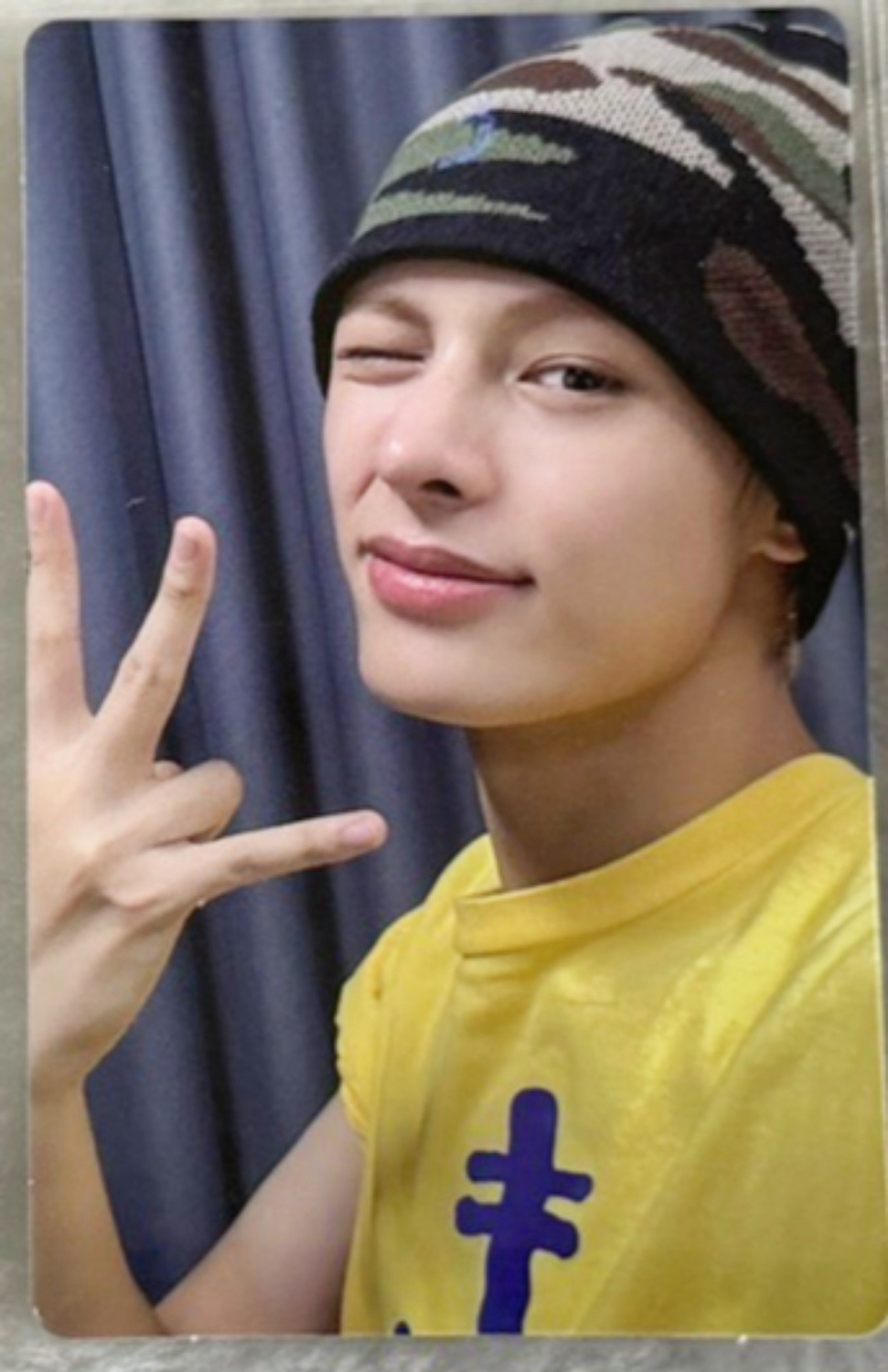 趙雨凡 st 電子專 直播卡