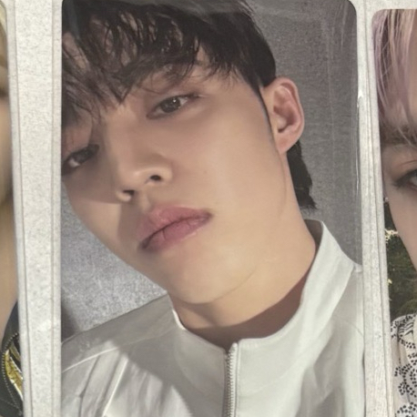 正四專卡（白衣）