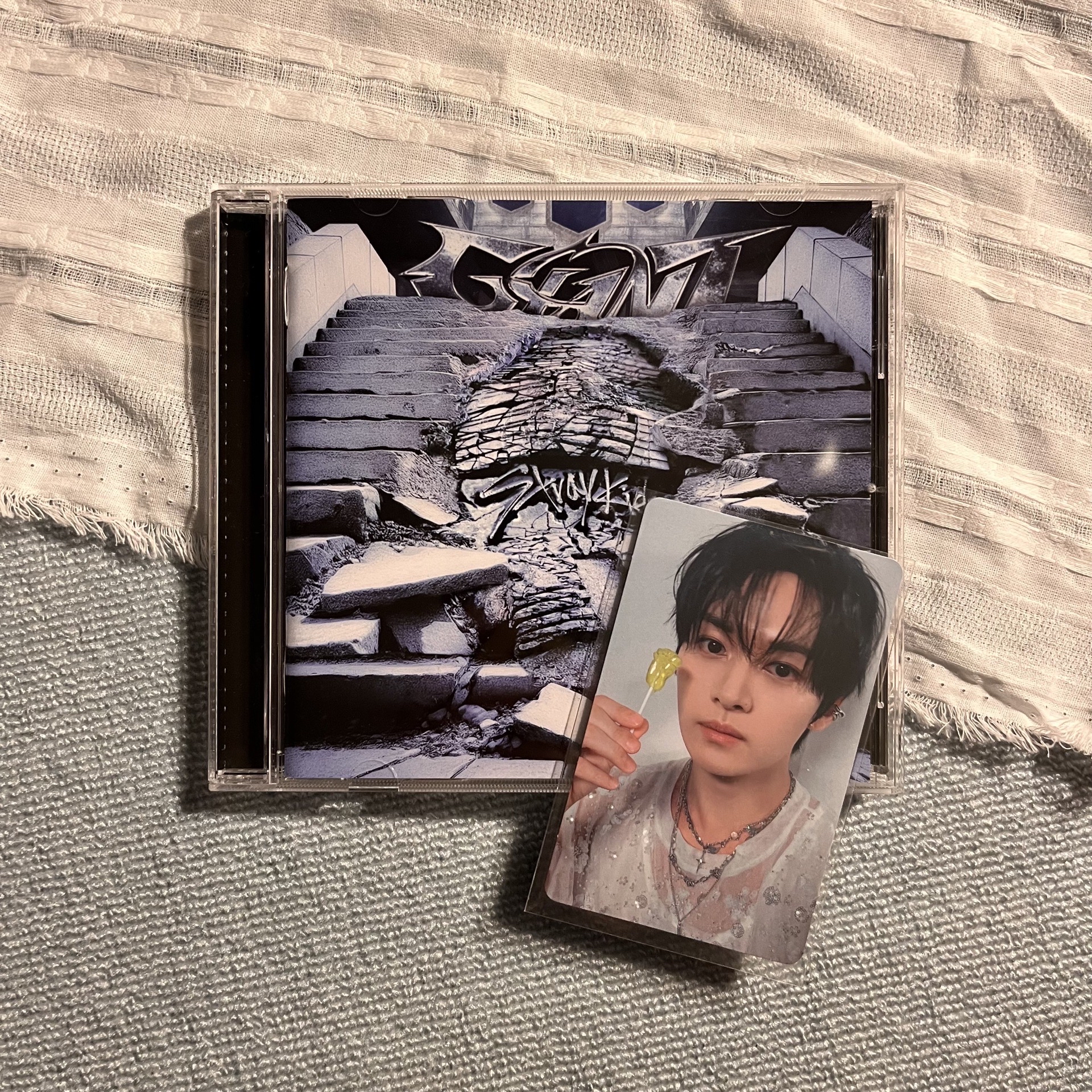 GIANT 全專含旻大貓小卡