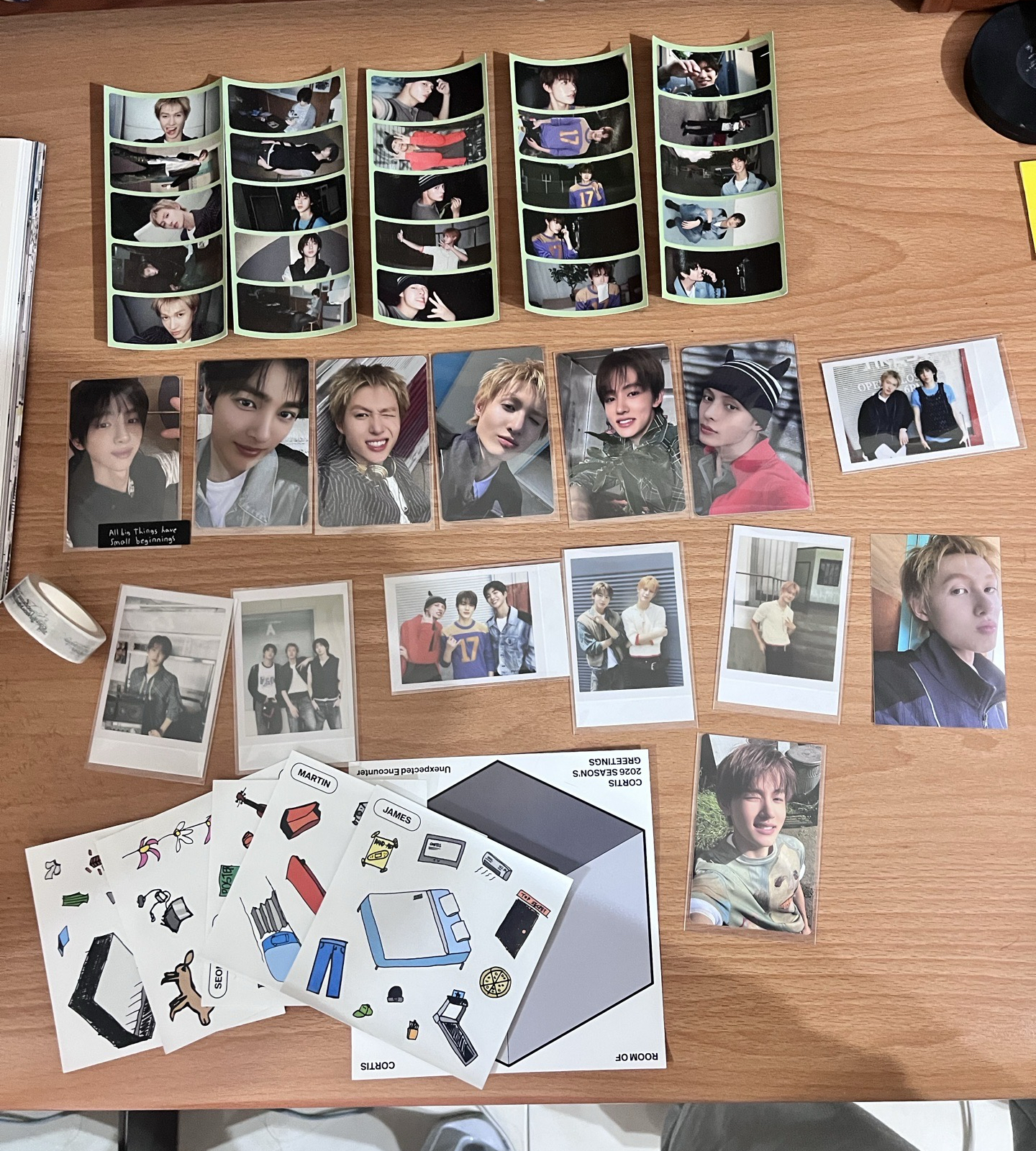 圖上年歷裡的各種東東+那兩本