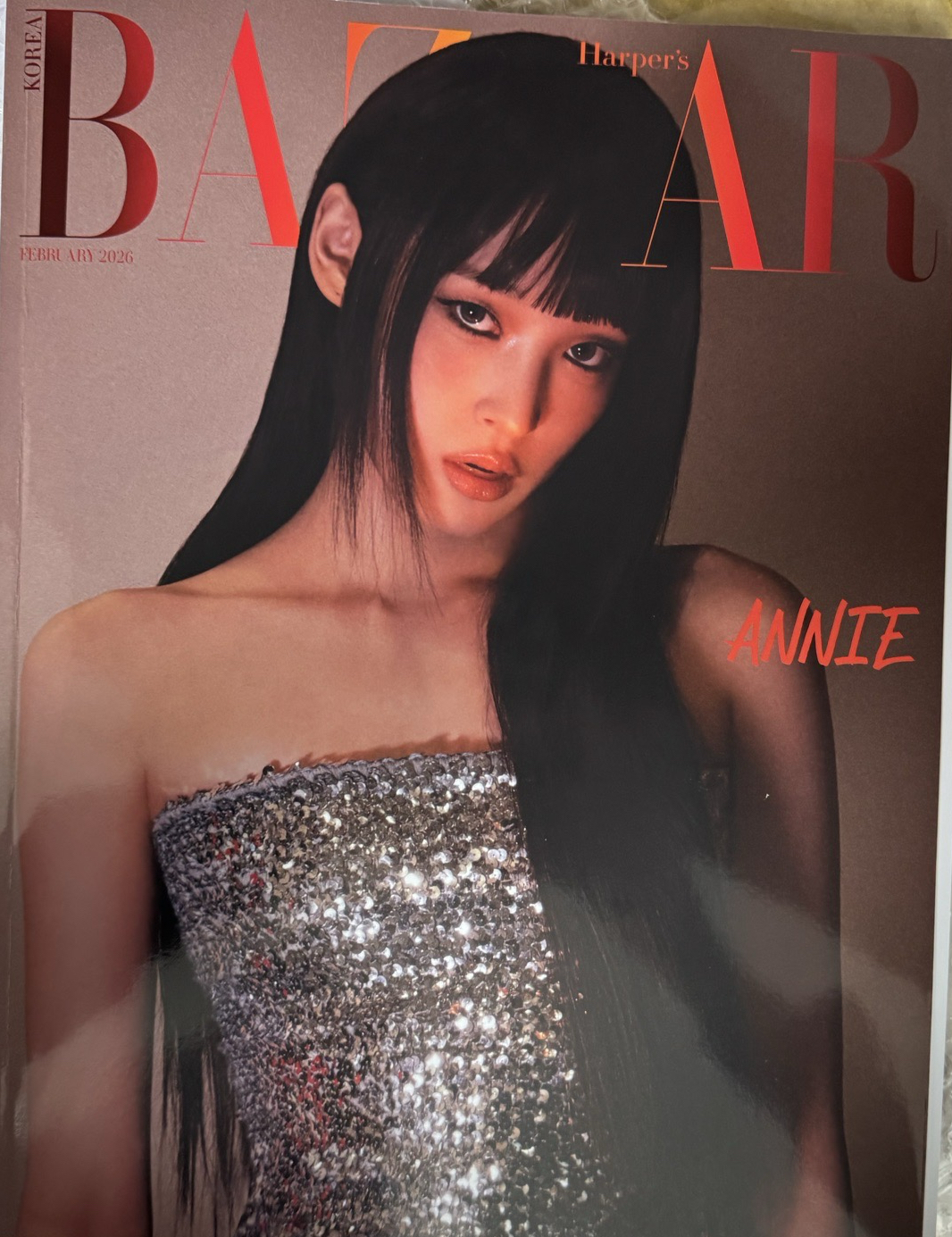 Harper’s BAZZAR 安妮封面雜誌