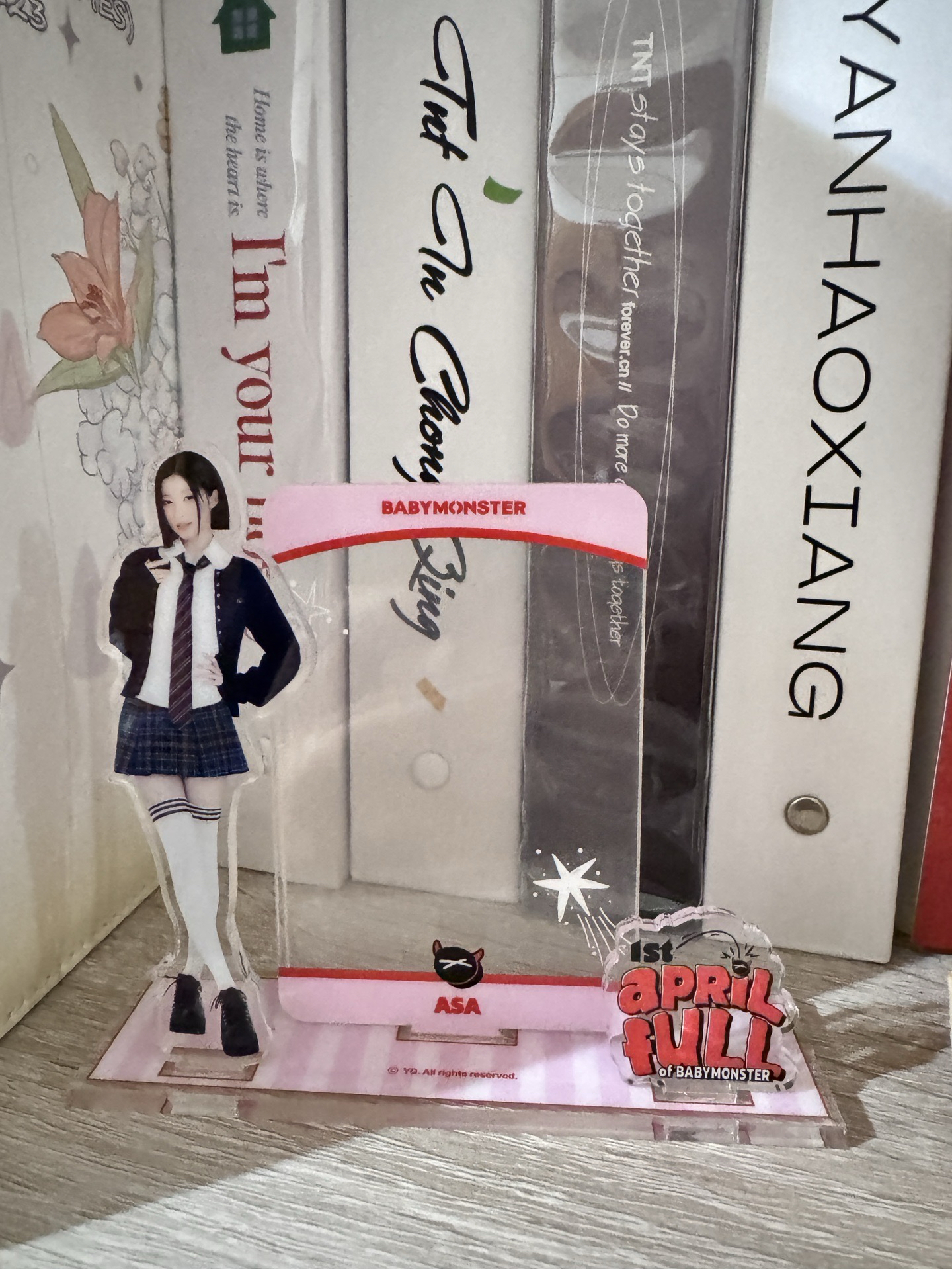 一週年角立牌（只有立牌不含卡）